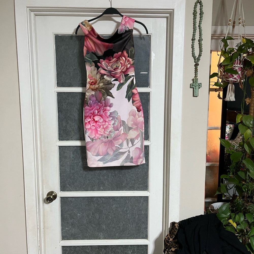 Ted Baker Black and Pink Floral Midi Dress - Picture 3 of 11